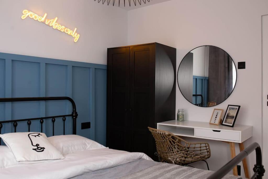 Blue Moon. Cozy Apartment Near Iulius Mall كلوج-نابوكا المظهر الخارجي الصورة